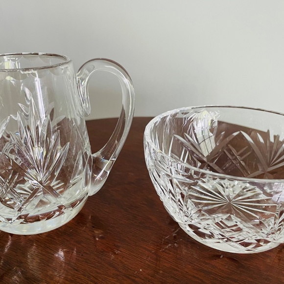 Vintage Elegant Crystal Creamer and Sugar Set, Fine Cut Crystal - Picture 5 of 5